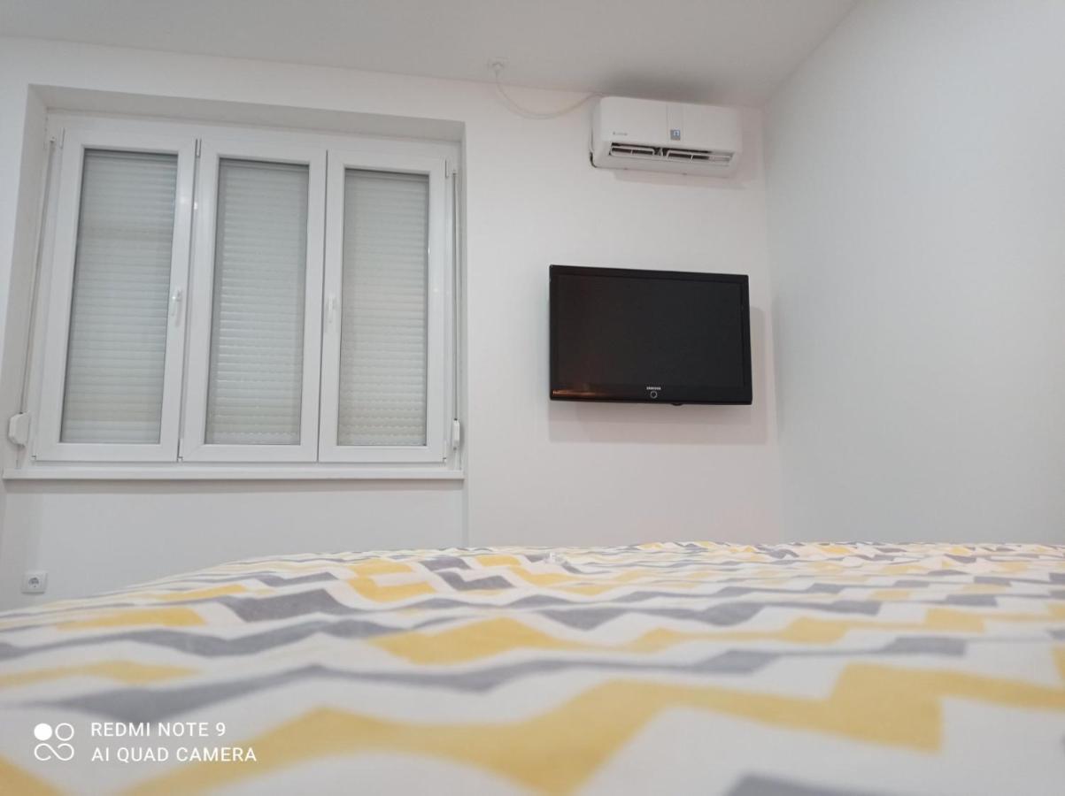 Mars Appartement Banja Luka Buitenkant foto